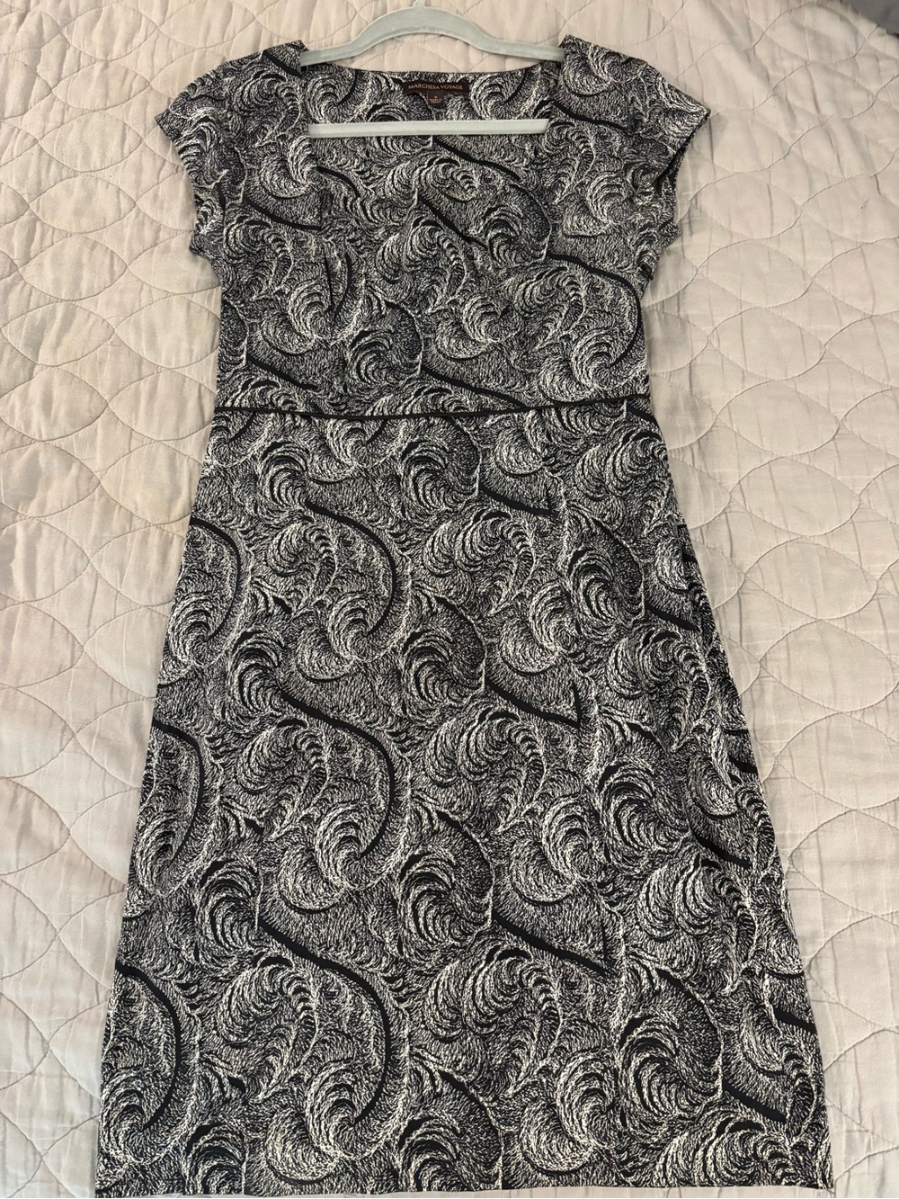 Marchesa Voyage Black & White Printed Dress — Size 0